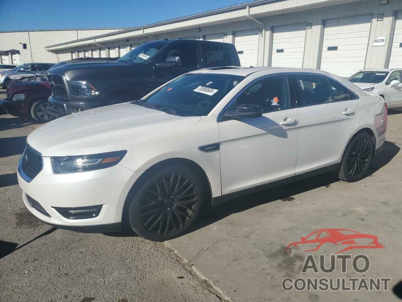 FORD TAURUS 2015 - 1FAHP2KT3FG189895