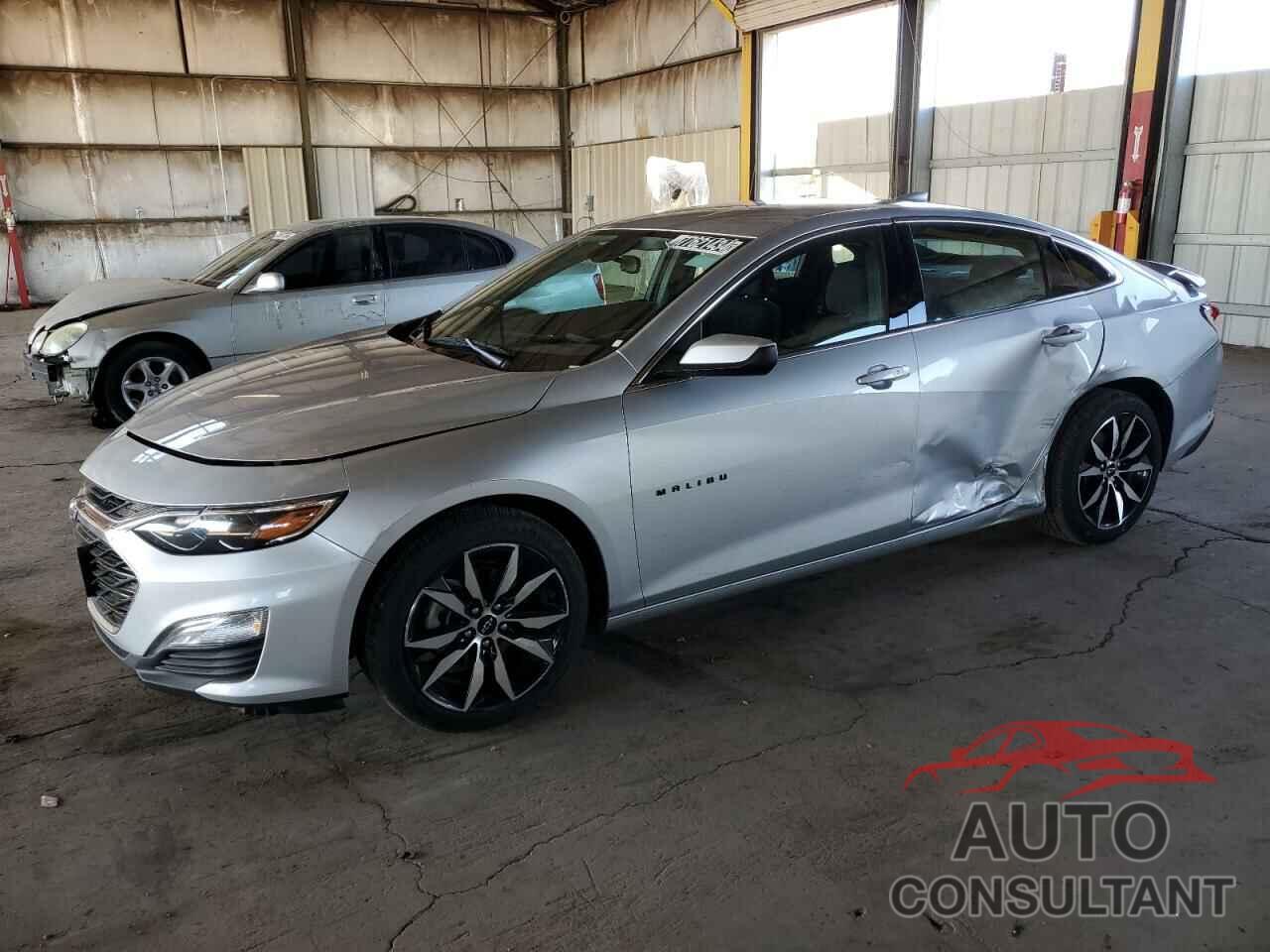 CHEVROLET MALIBU 2020 - 1G1ZG5ST2LF153884