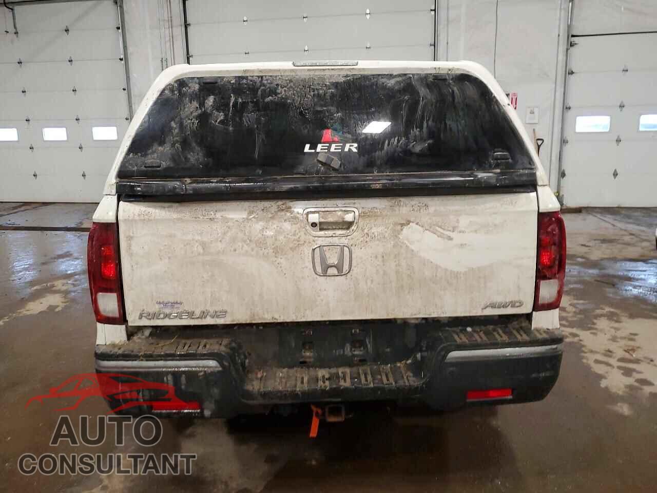 HONDA RIDGELINE 2018 - 5FPYK3F73JB014214