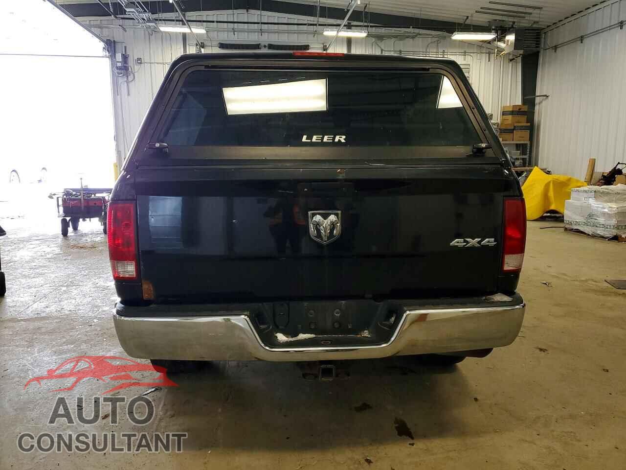 DODGE RAM 1500 2012 - 1C6RD7KTXCS266900