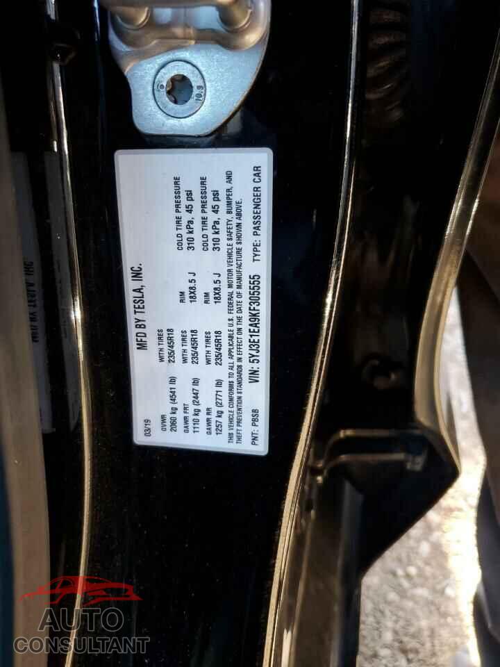 TESLA MODEL 3 2019 - 5YJ3E1EA9KF305555
