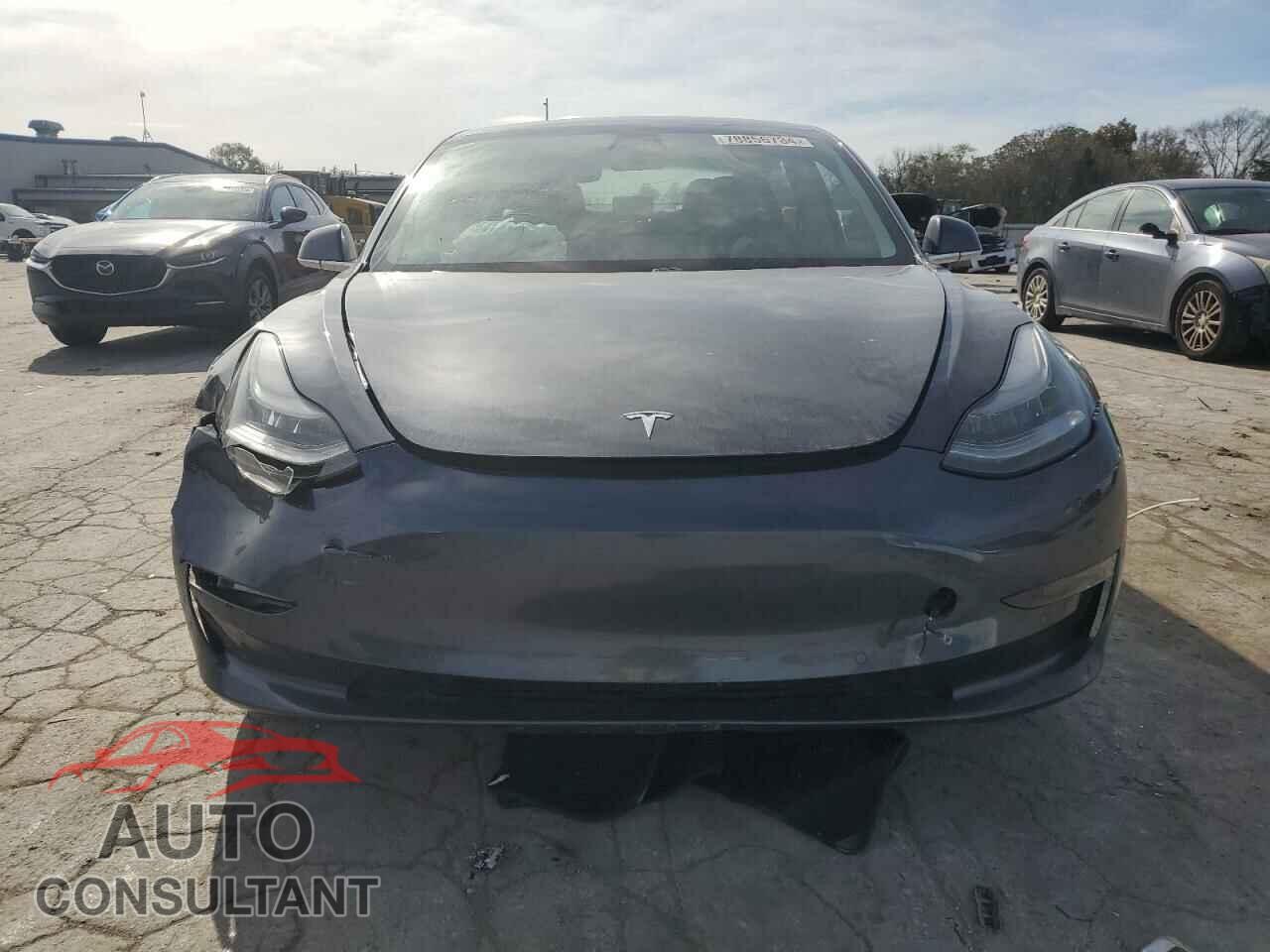 TESLA MODEL 3 2020 - 5YJ3E1EBXLF807744