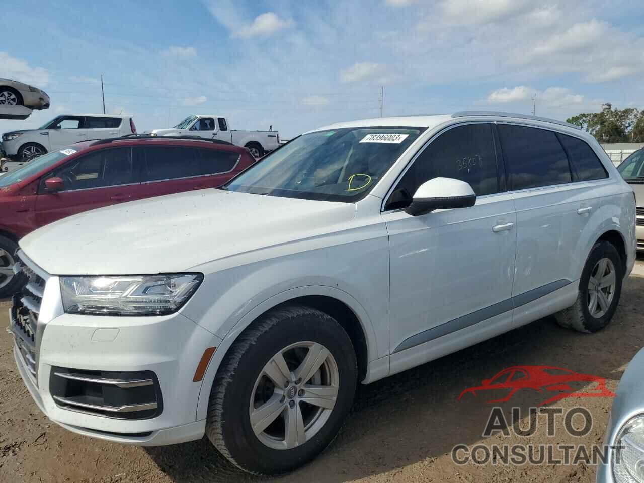 AUDI Q7 2019 - WA1LHAF72KD025441