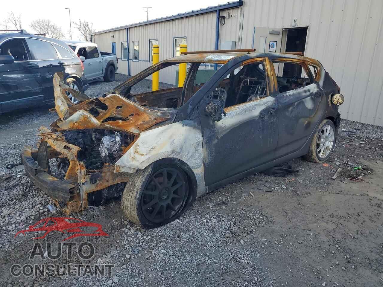 HYUNDAI ACCENT 2015 - KMHCT5AE3FU205014