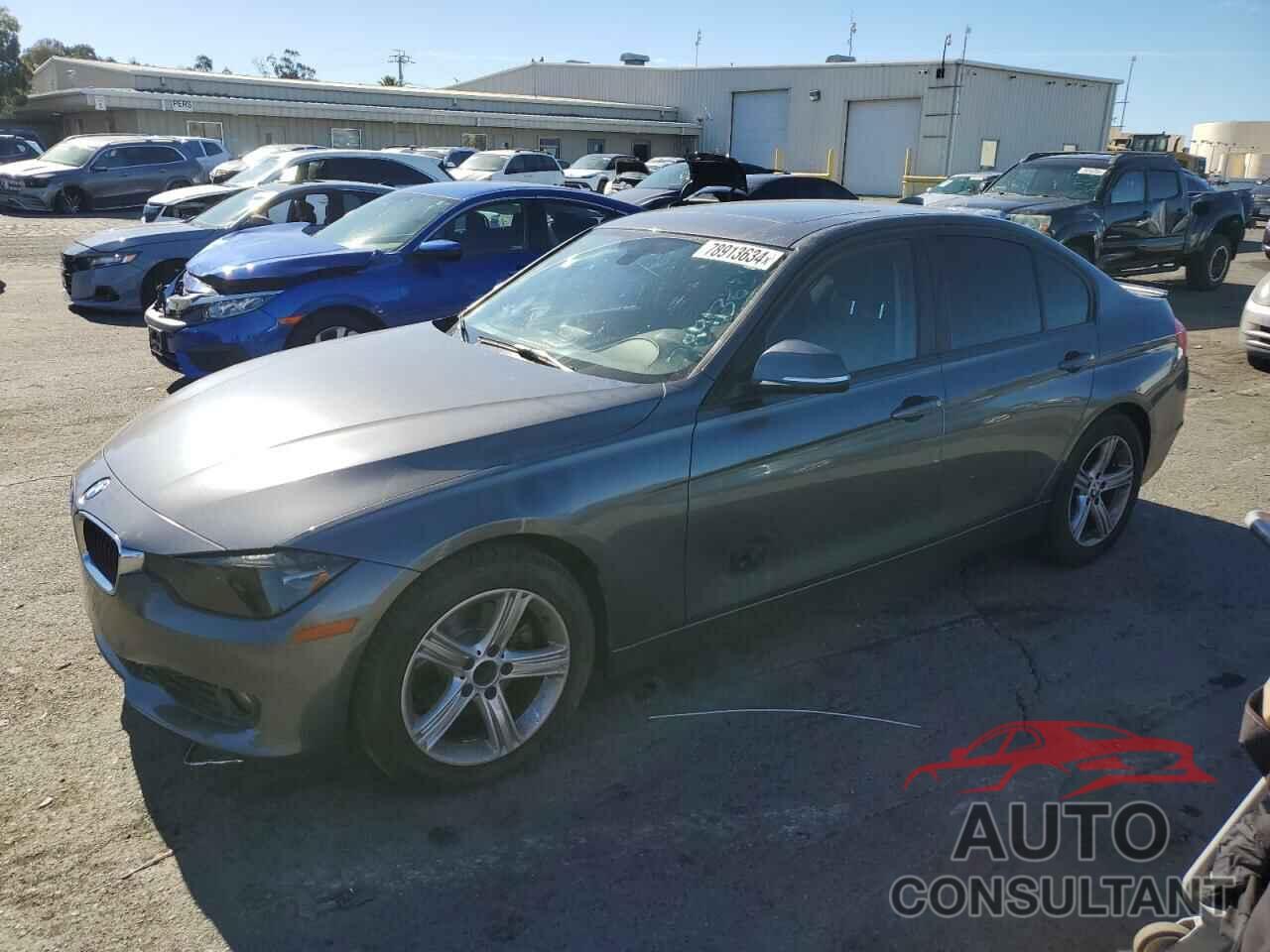 BMW 3 SERIES 2014 - WBA3C1C5XEK117160