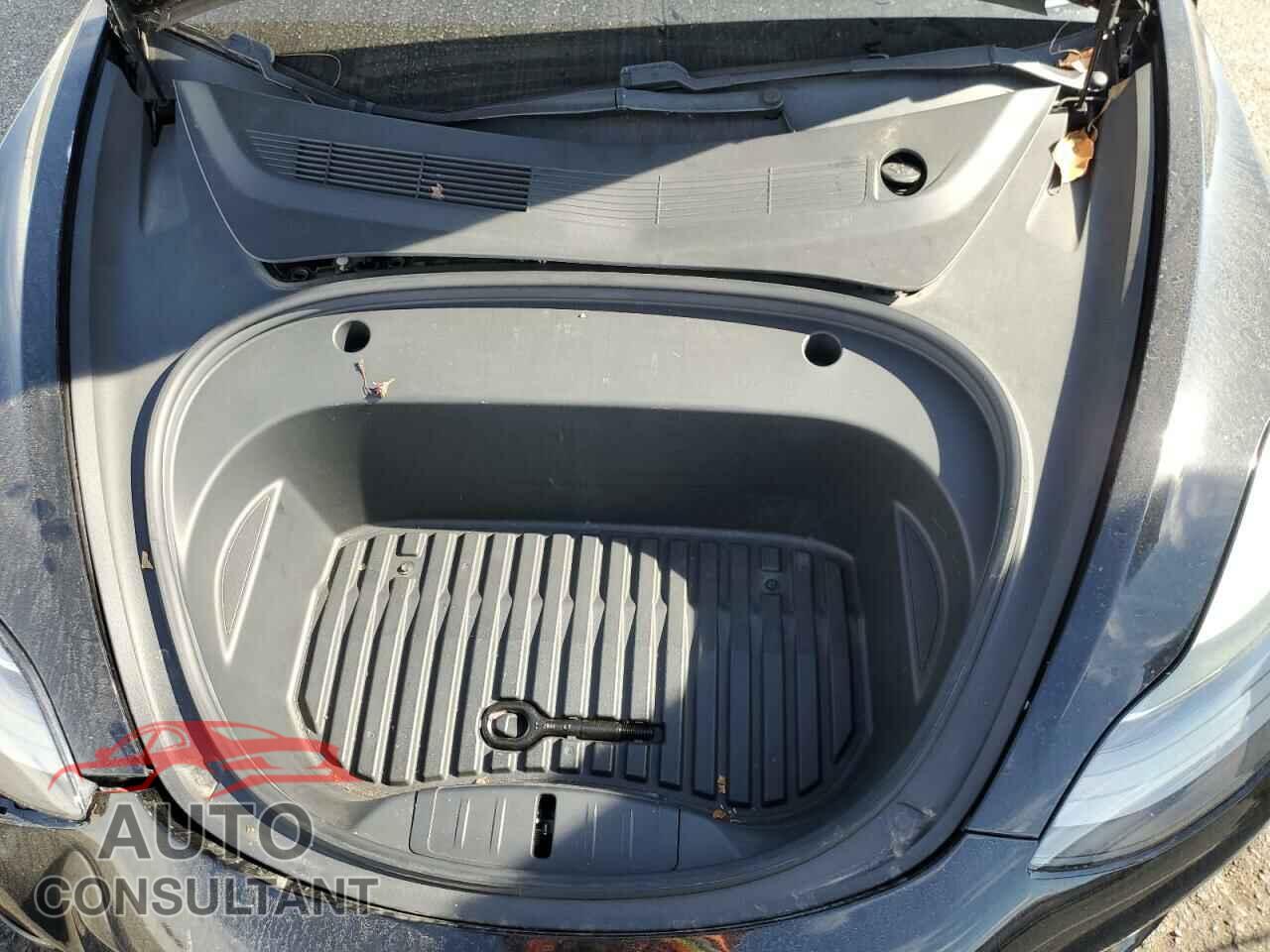 TESLA MODEL 3 2021 - 5YJ3E1EA5MF084961