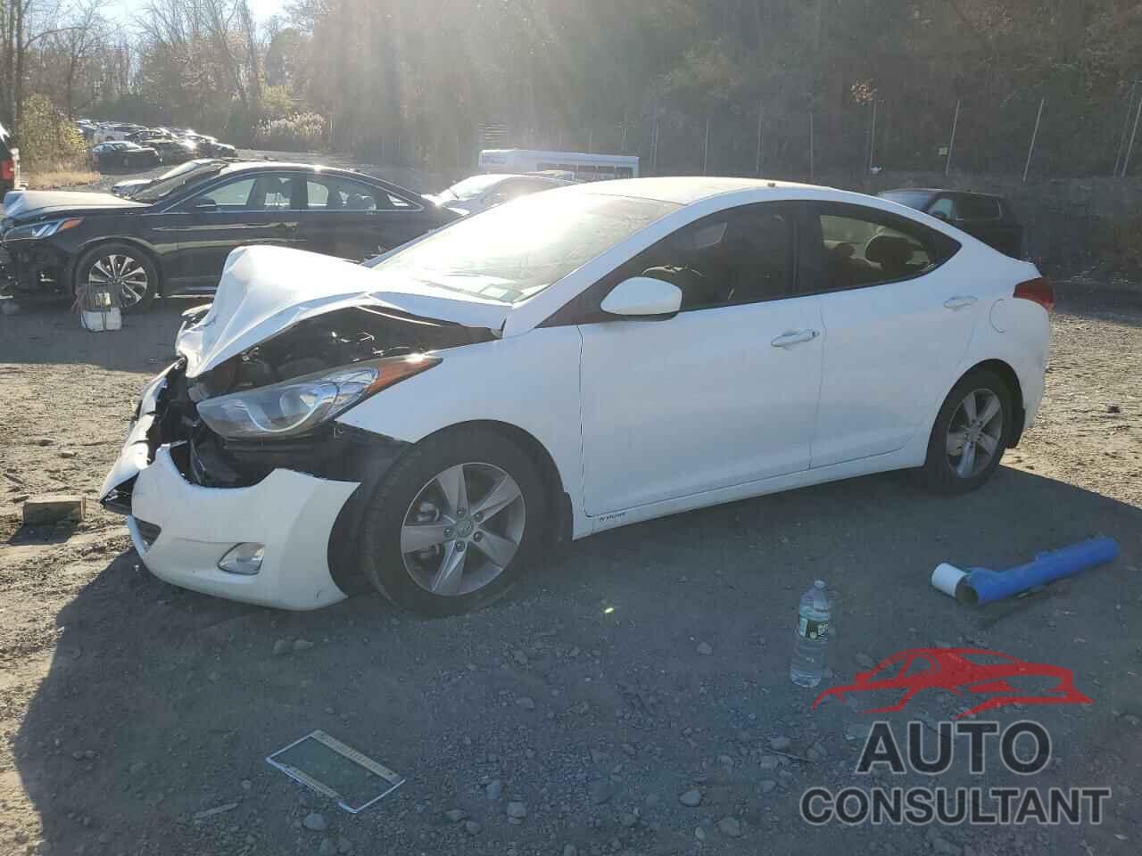 HYUNDAI ELANTRA 2013 - 5NPDH4AE7DH392270