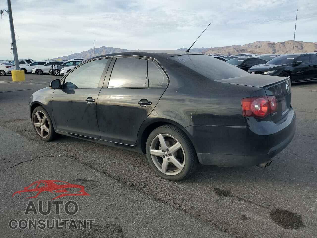 VOLKSWAGEN JETTA 2010 - 3VWAZ7AJ5AM101525