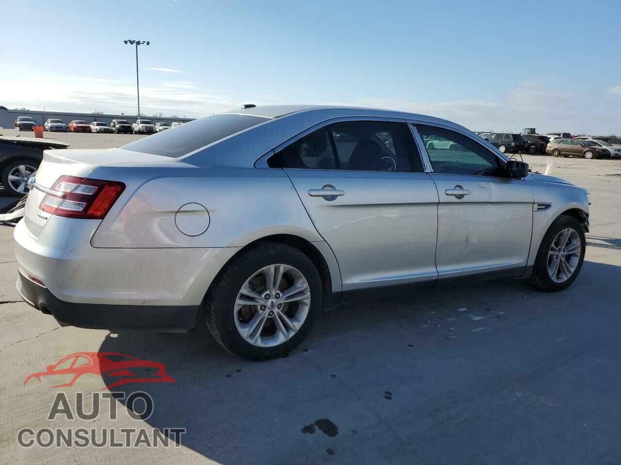 FORD TAURUS 2017 - 1FAHP2D83HG105831