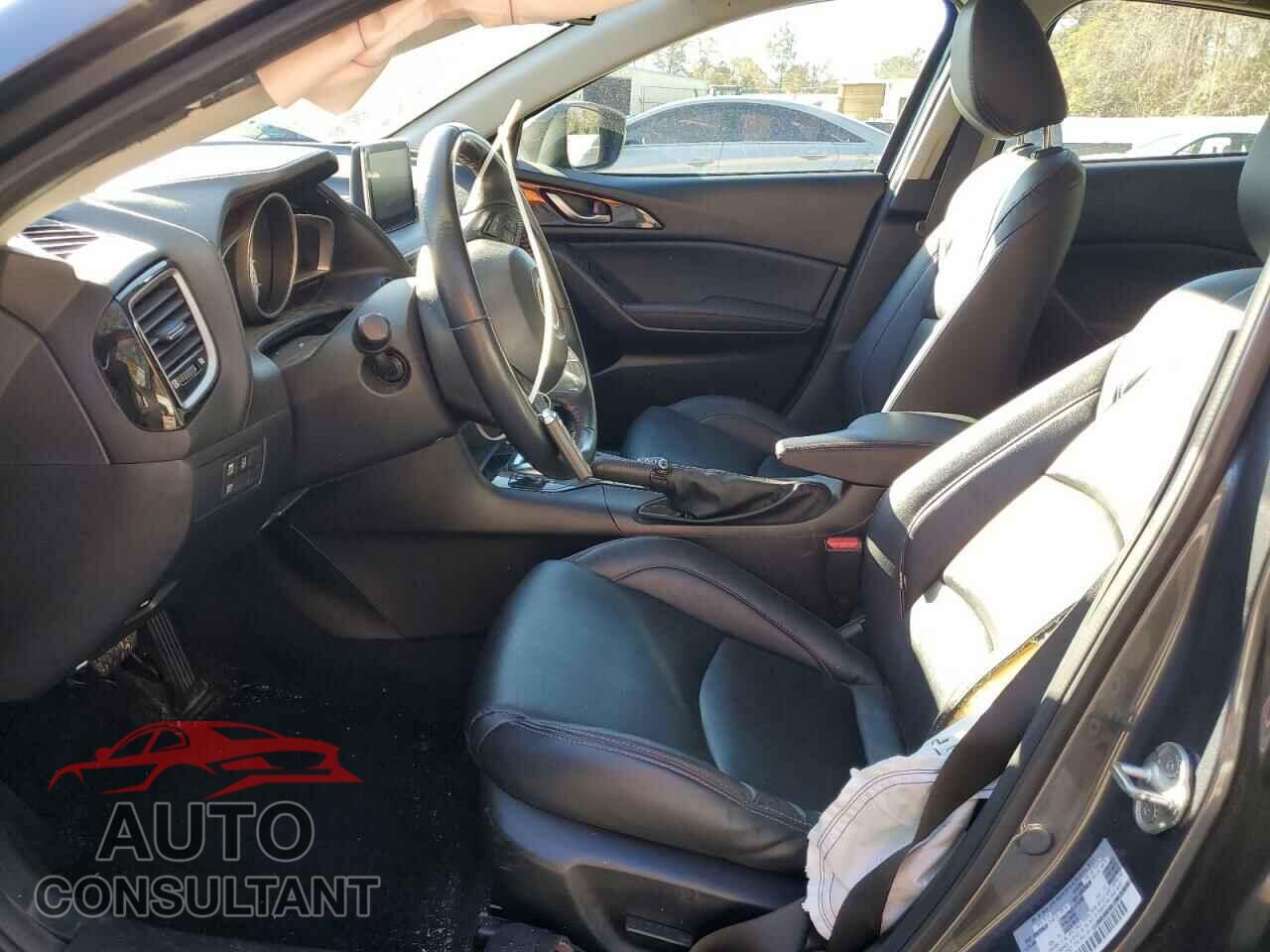 MAZDA 3 2016 - 3MZBM1X77GM306087