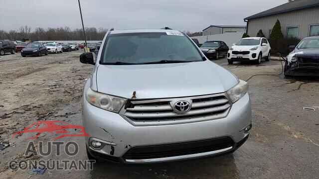 TOYOTA HIGHLANDER 2013 - 5TDYK3EH8DS140734