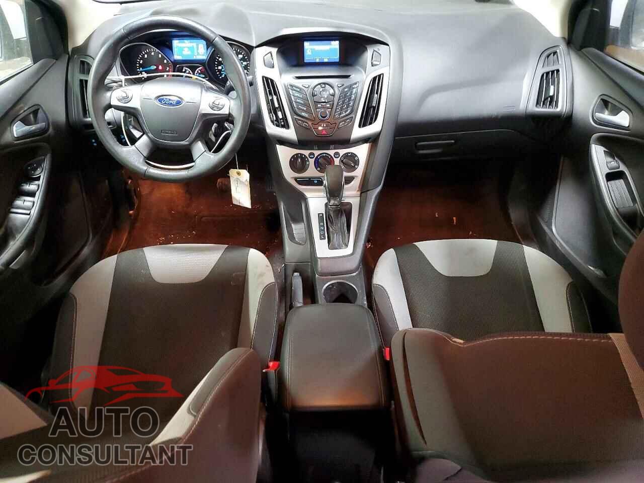 FORD FOCUS 2014 - 1FADP3F29EL345563