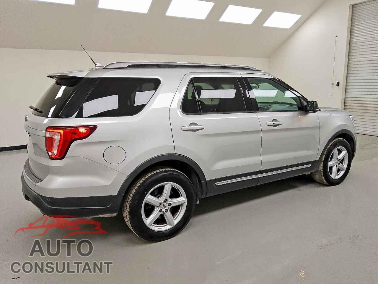 FORD EXPLORER 2018 - 1FM5K7D86JGB84695