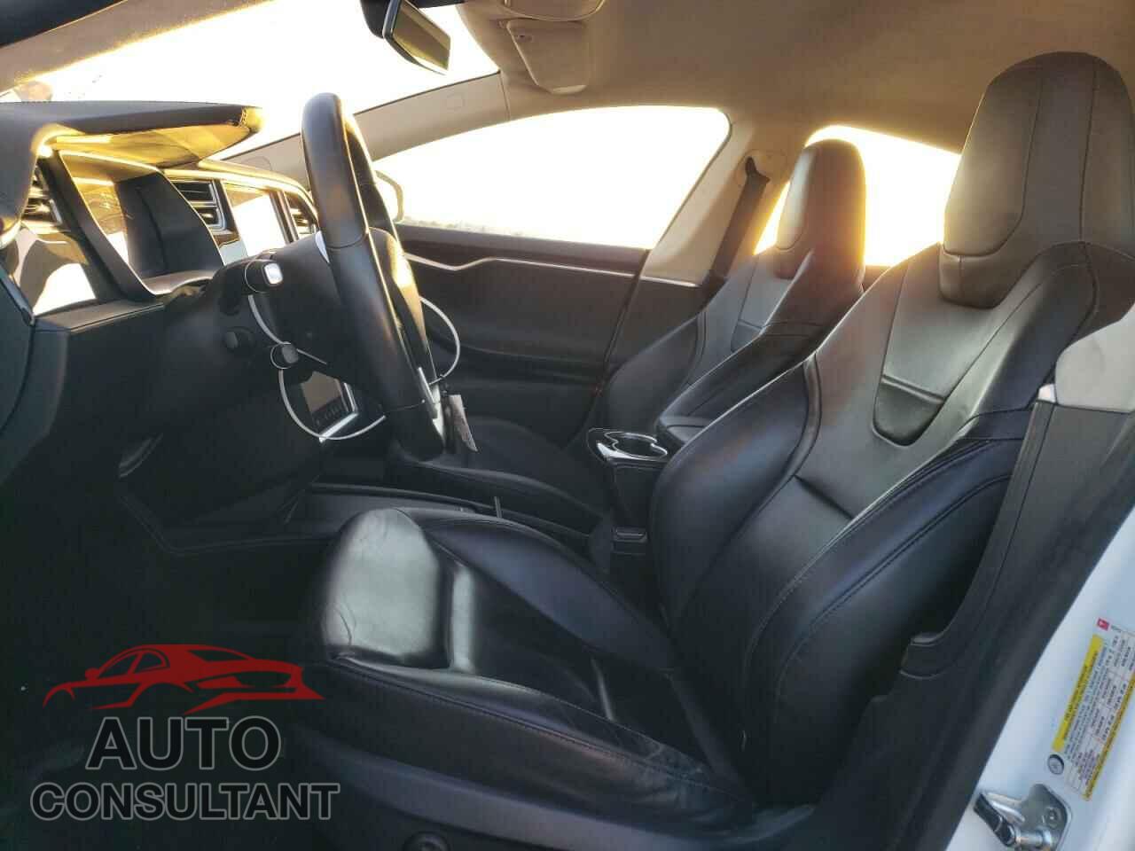 TESLA MODEL S 2016 - 5YJSA1E19GF133137