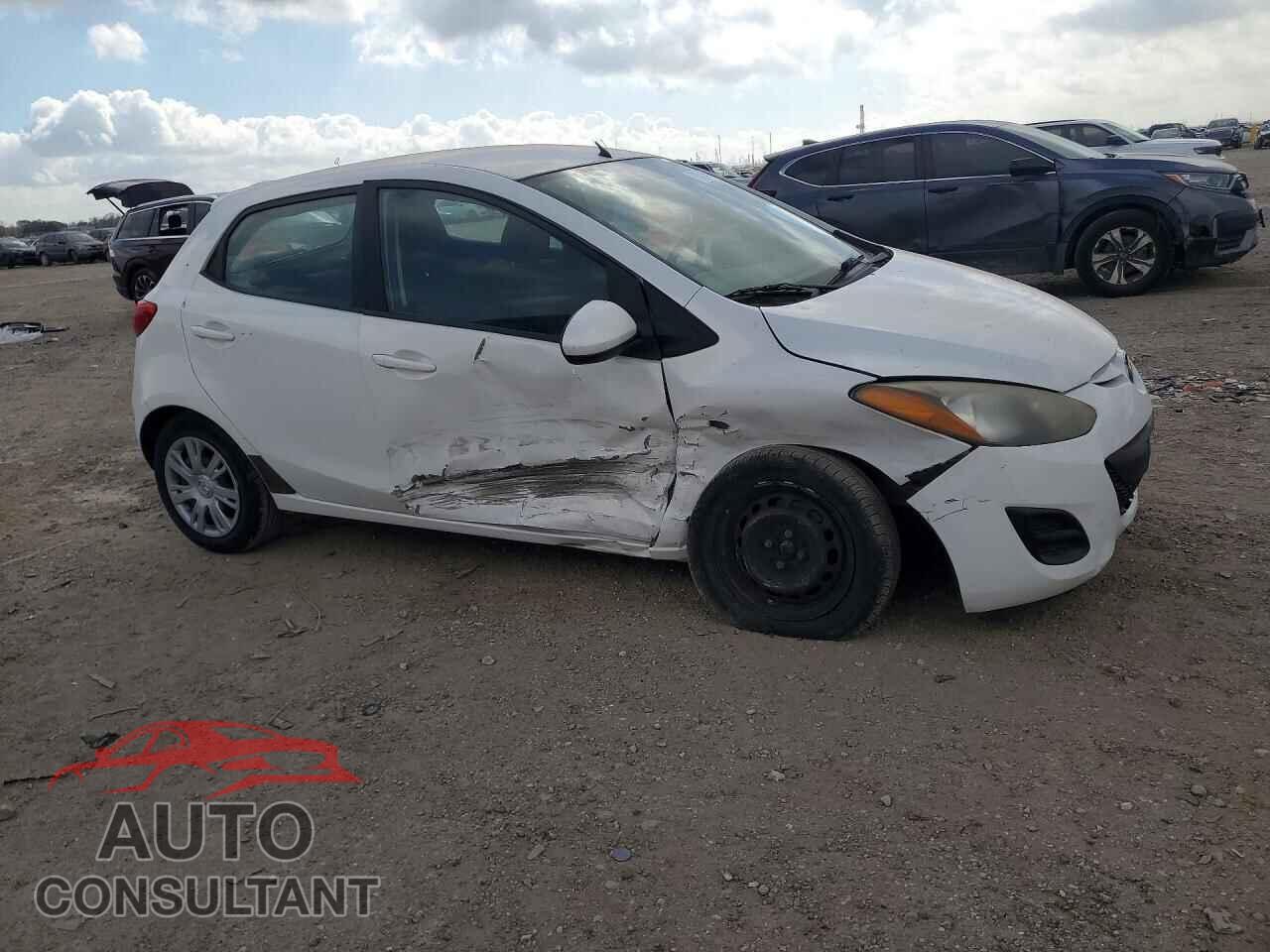MAZDA MAZDA2 2012 - JM1DE1KY1C0144558