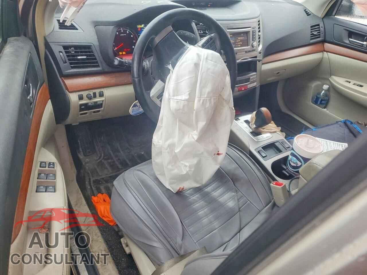 SUBARU OUTBACK 2014 - 4S4BRBKC8E3249150
