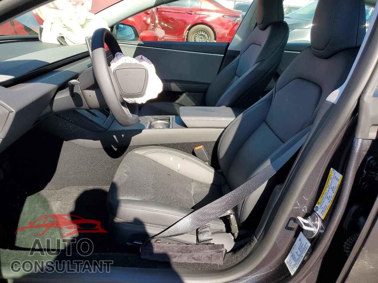 TESLA MODEL 3 2026 - 5YJ3E1EA1TF123785