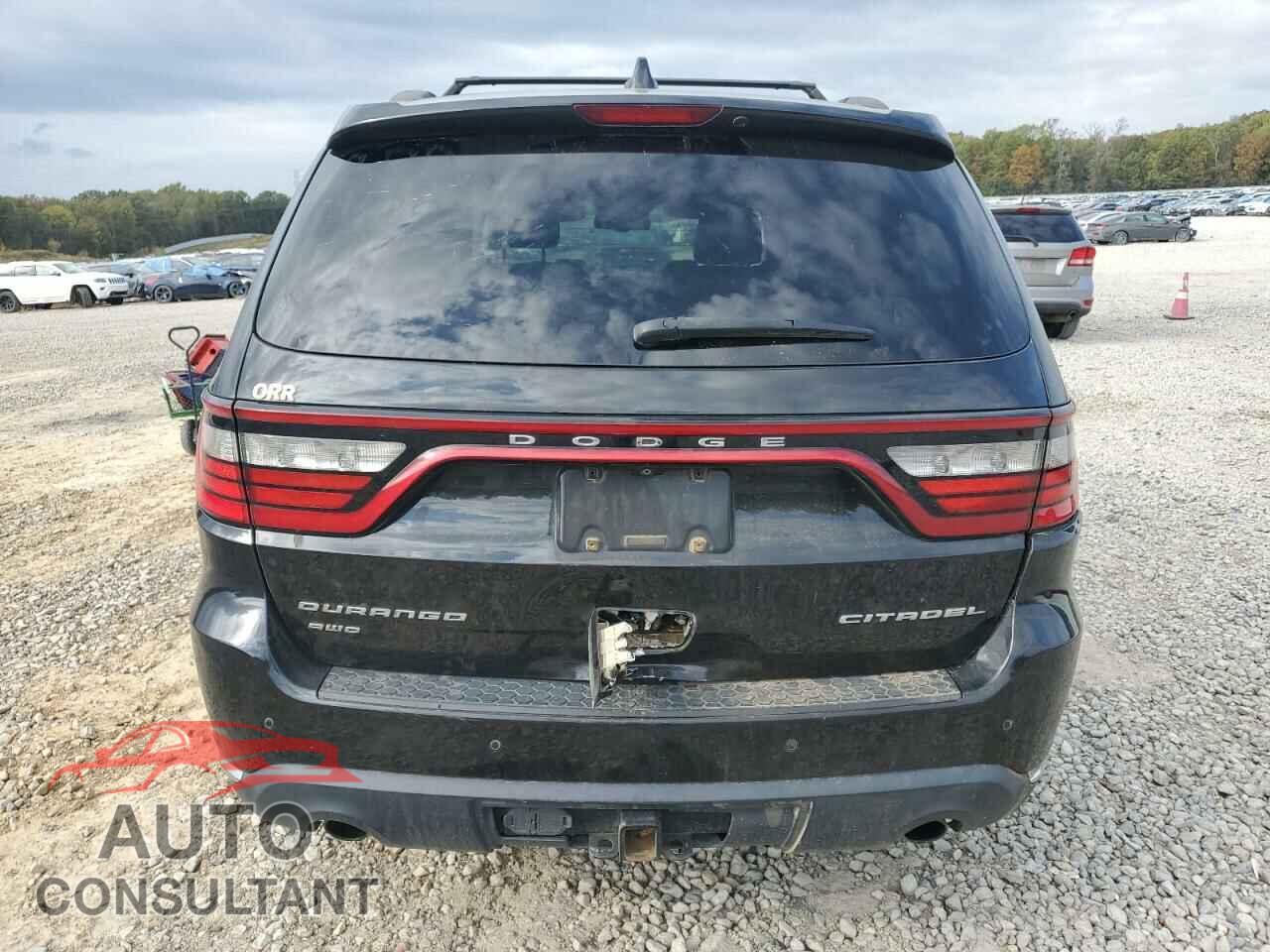 DODGE DURANGO 2015 - 1C4SDJET9FC128296