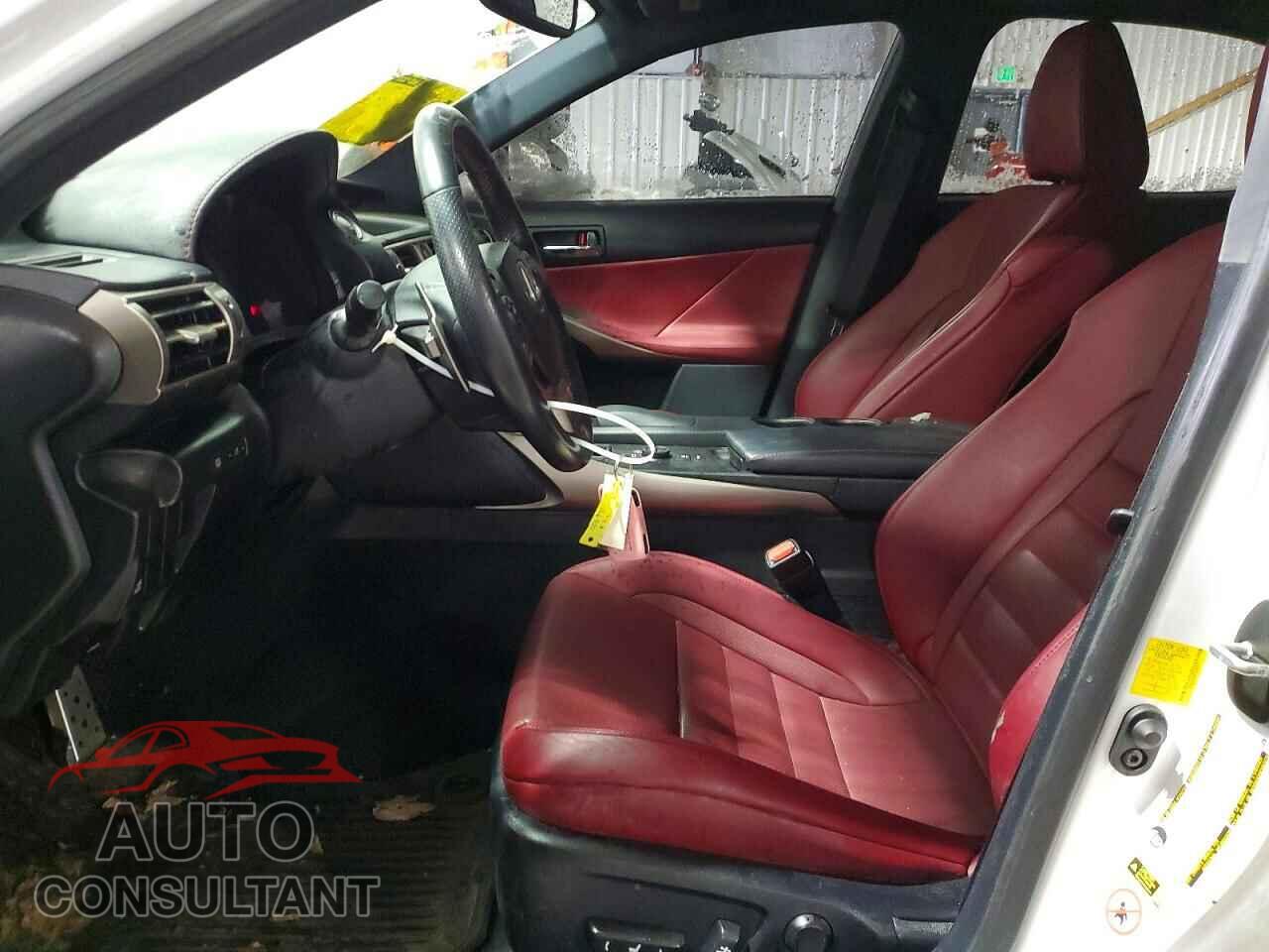 LEXUS IS 2015 - JTHCE1D29F5006731