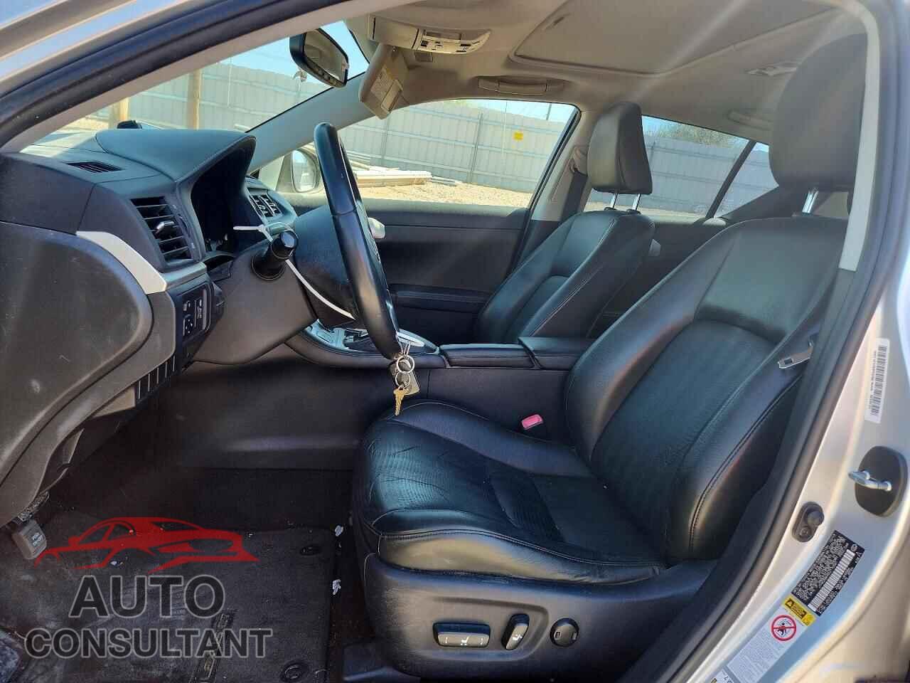 LEXUS CT 200 2013 - JTHKD5BH9D2170041