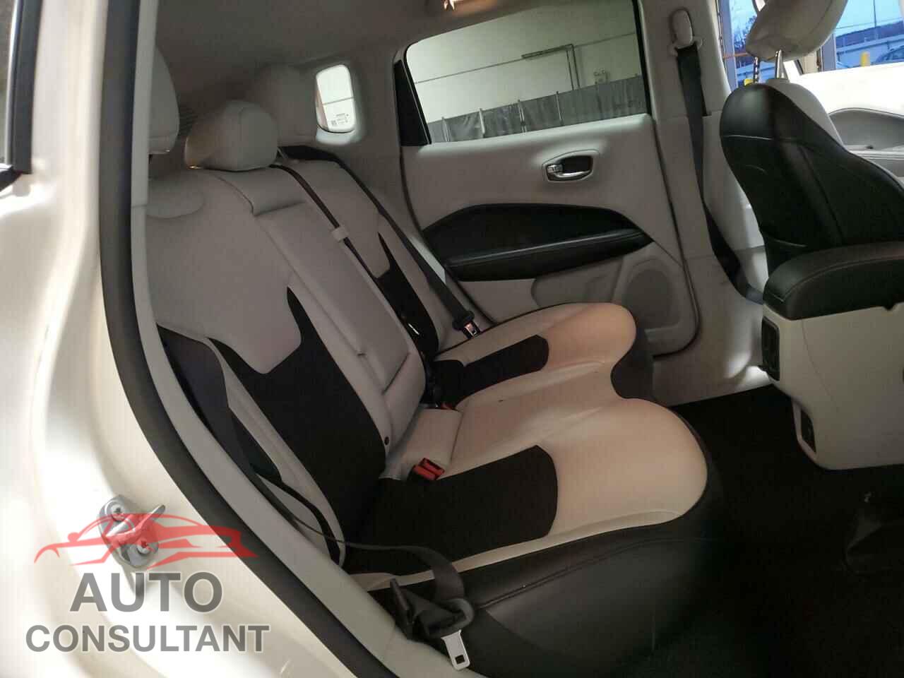 JEEP COMPASS 2020 - 3C4NJDBB9LT228207