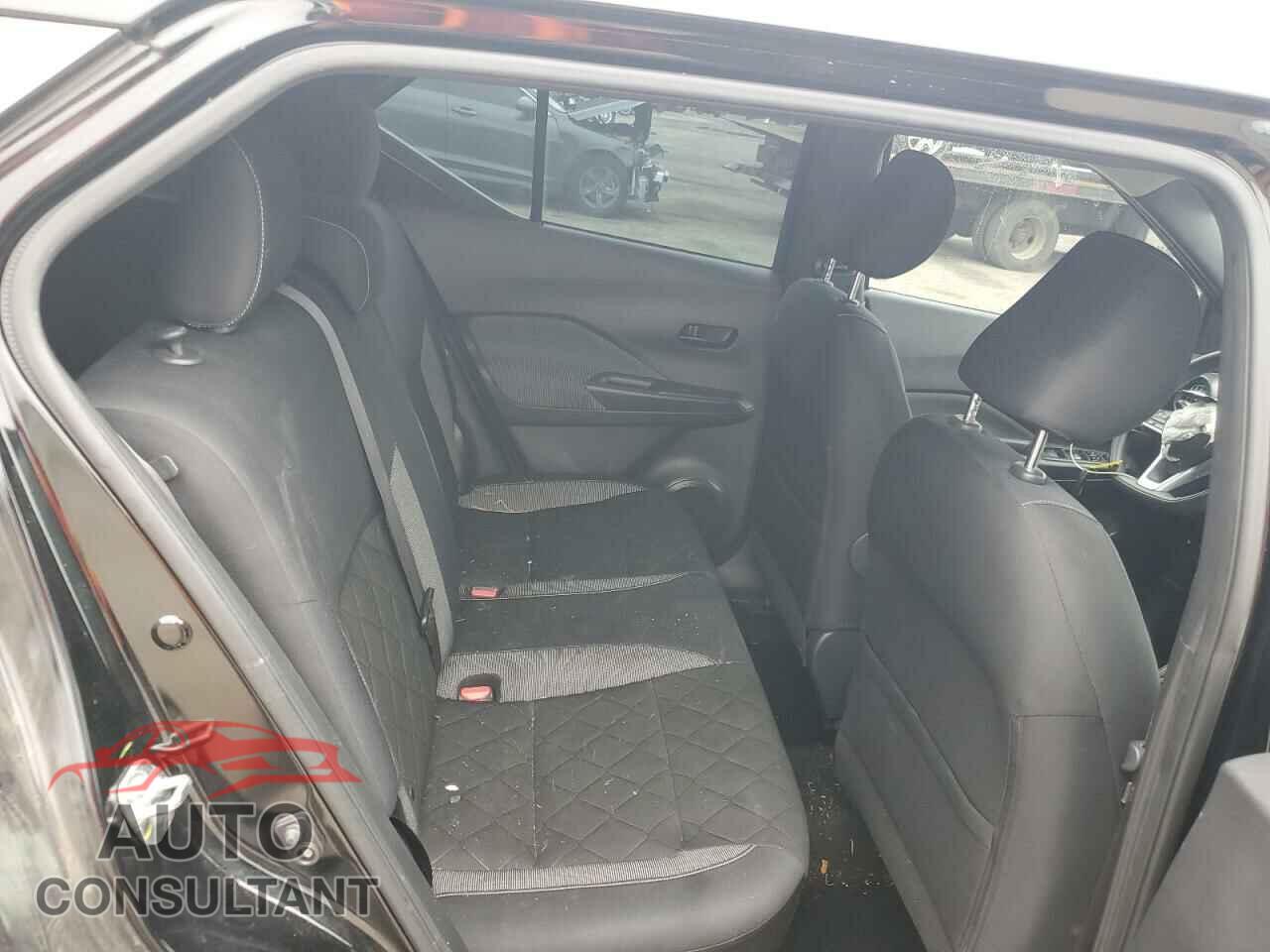 NISSAN KICKS 2019 - 3N1CP5CU3KL546837