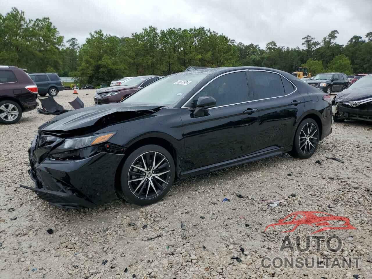 TOYOTA CAMRY 2021 - 4T1G11AK1MU554210