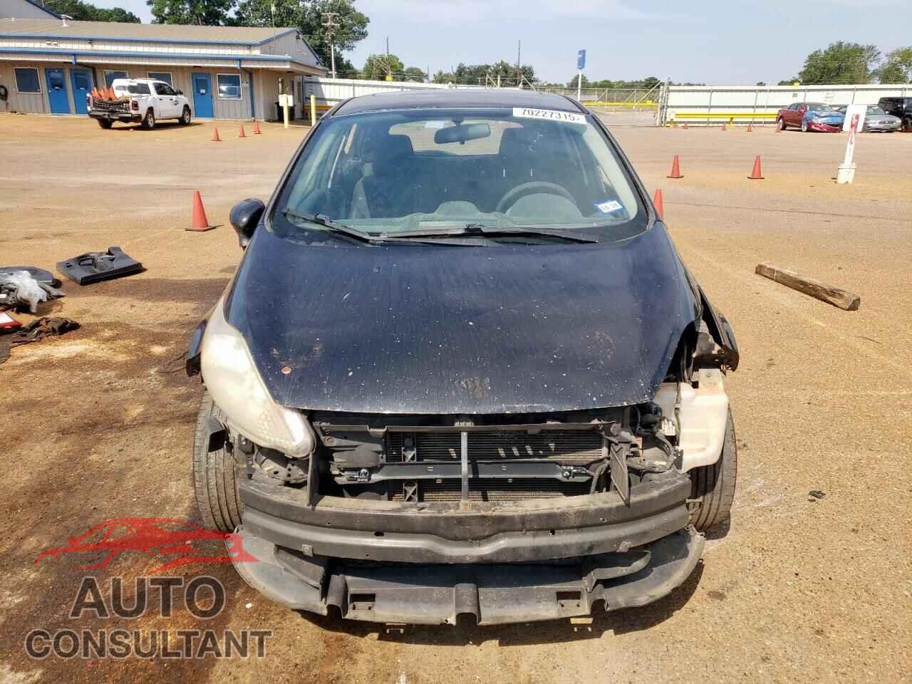 FORD FIESTA 2011 - 3FADP4EJ0BM176543