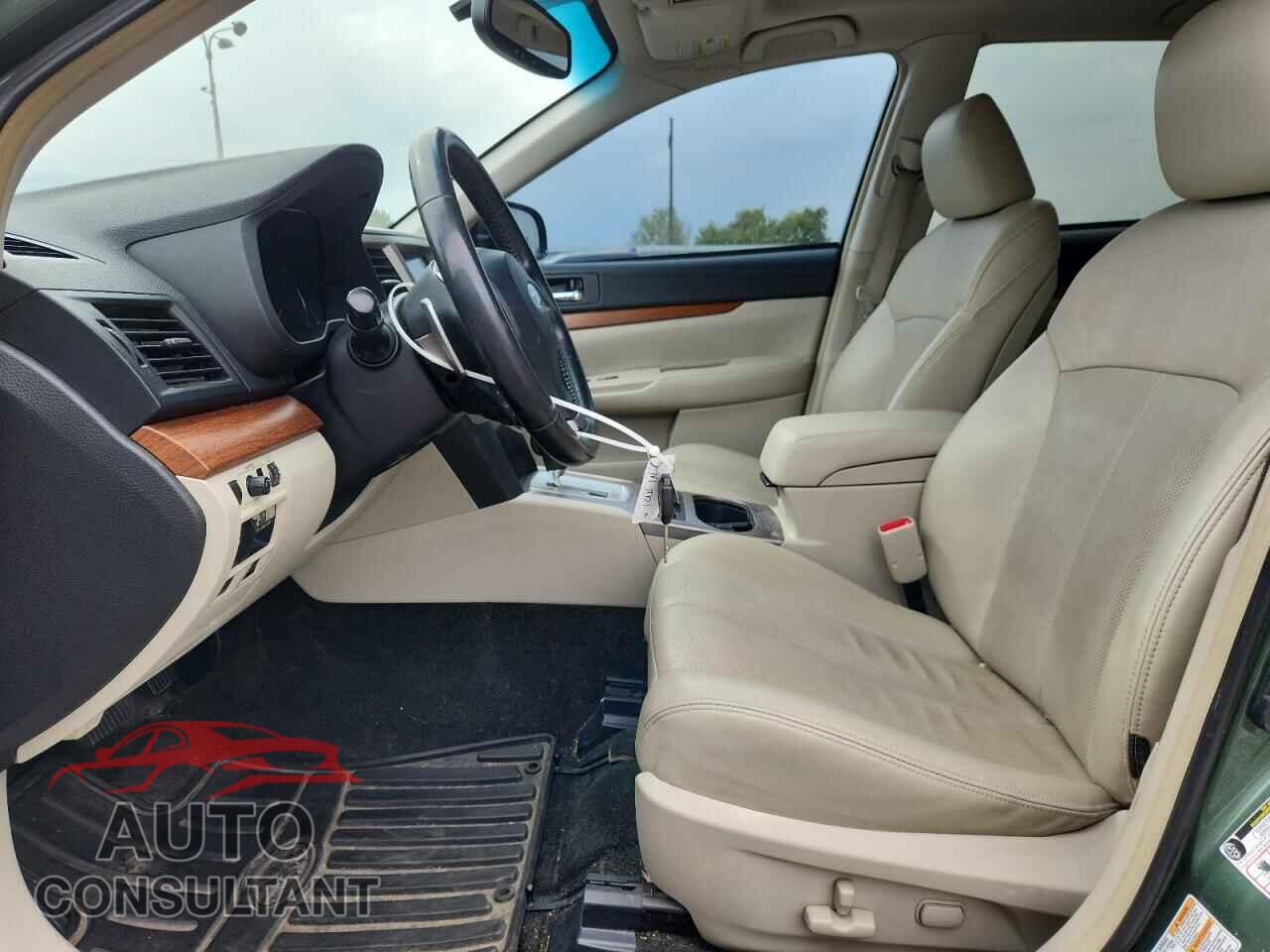 SUBARU OUTBACK 2013 - 4S4BRBLC7D3216668