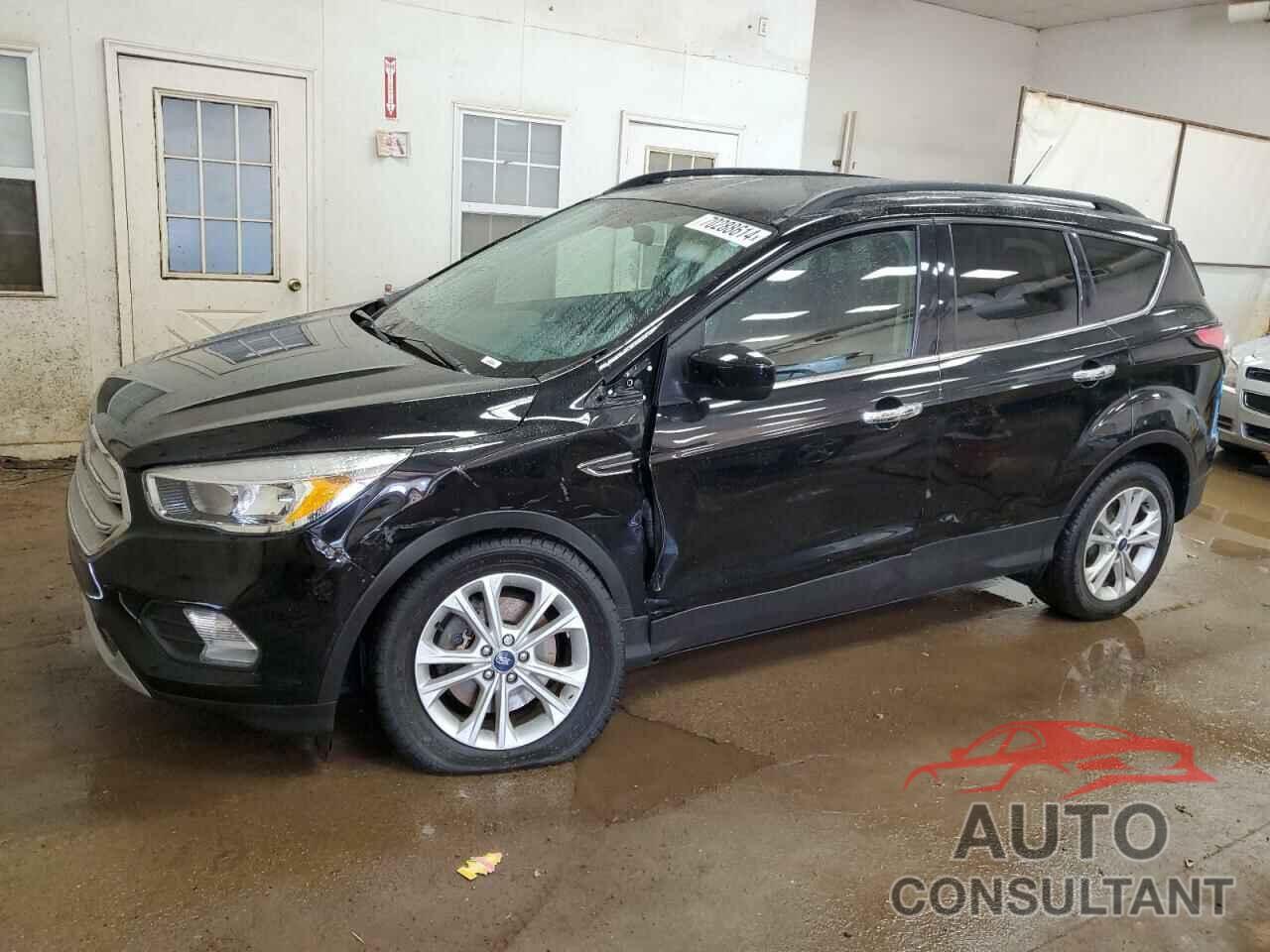 FORD ESCAPE 2018 - 1FMCU9GD9JUC92316