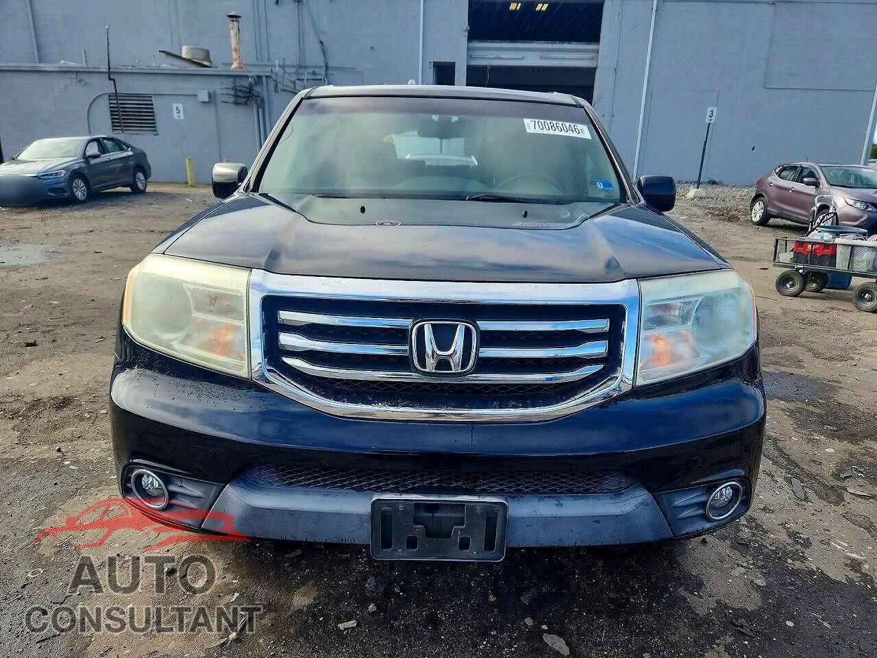 HONDA PILOT 2012 - 5FNYF4H68CB046408