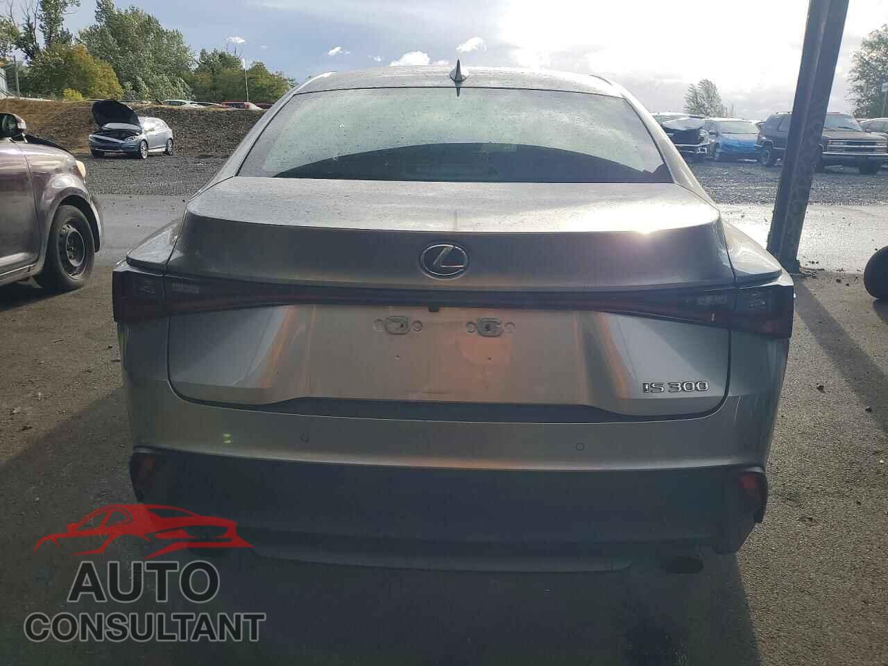 LEXUS IS 2021 - JTHCA1D22M5114228