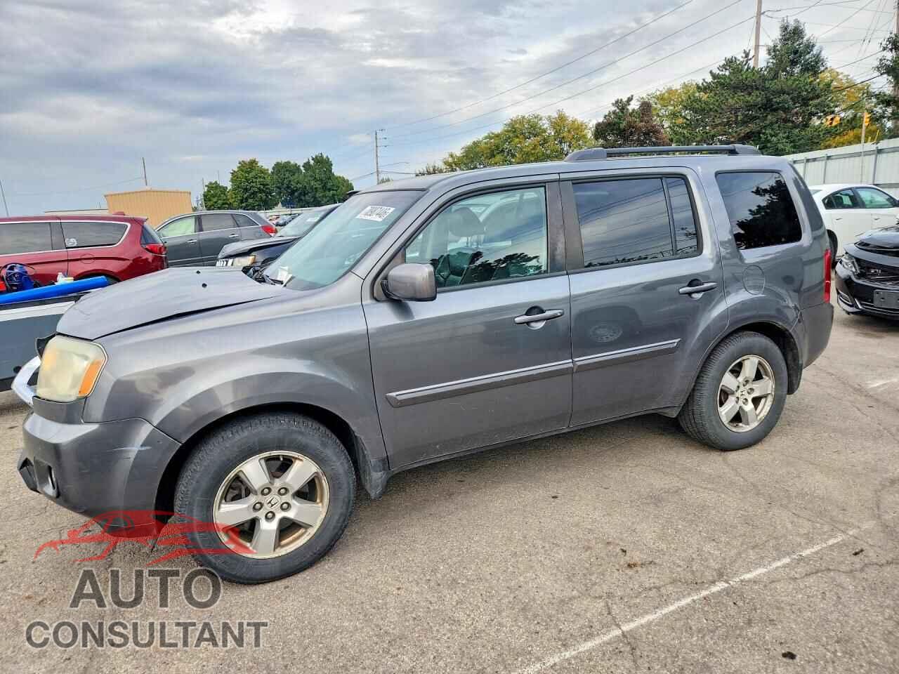 HONDA PILOT 2011 - 5FNYF4H71BB012883
