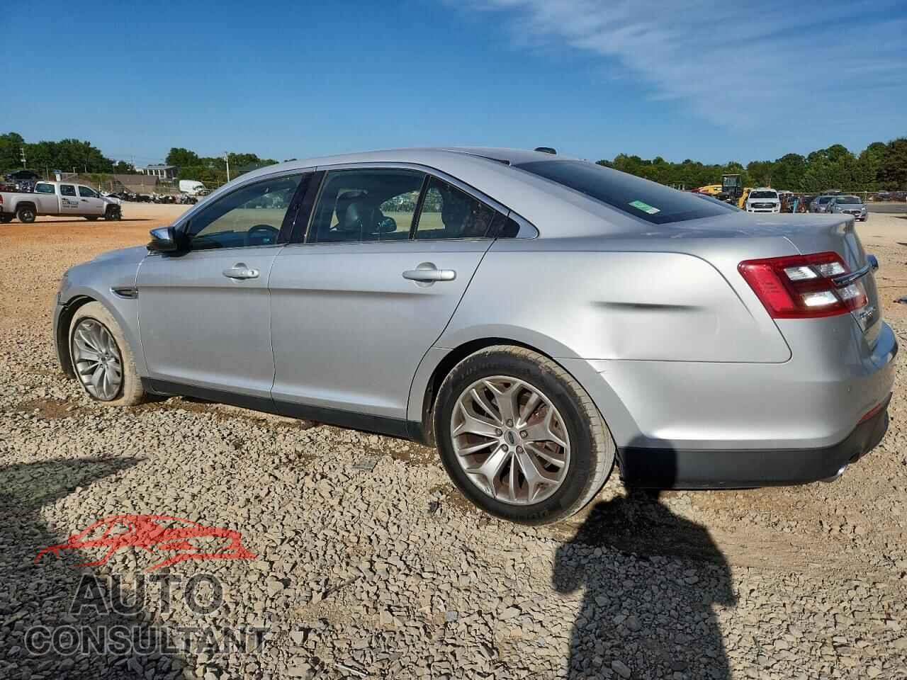 FORD TAURUS 2016 - 1FAHP2F88GG106405