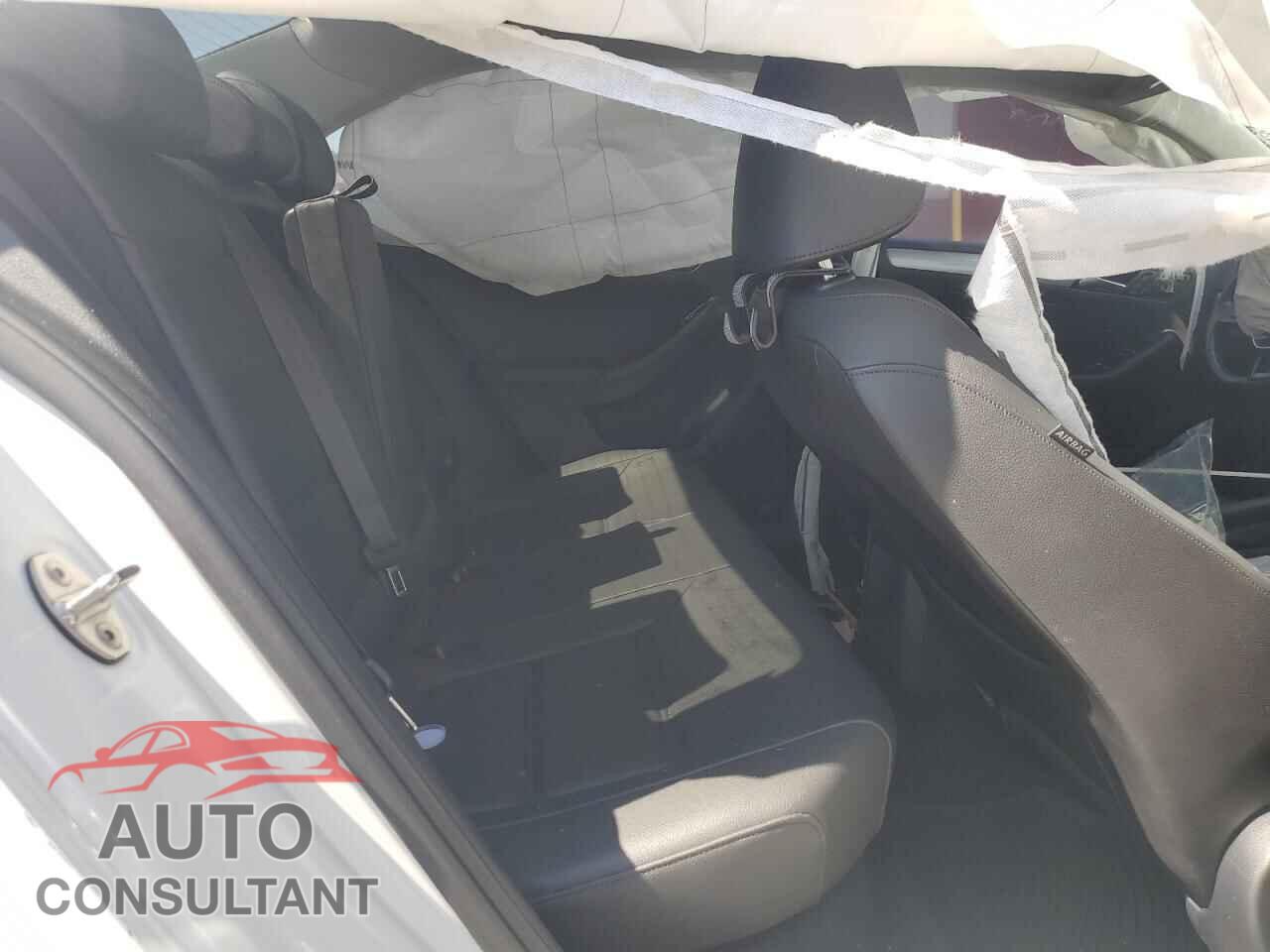 VOLKSWAGEN JETTA 2017 - 3VWDB7AJ2HM314959