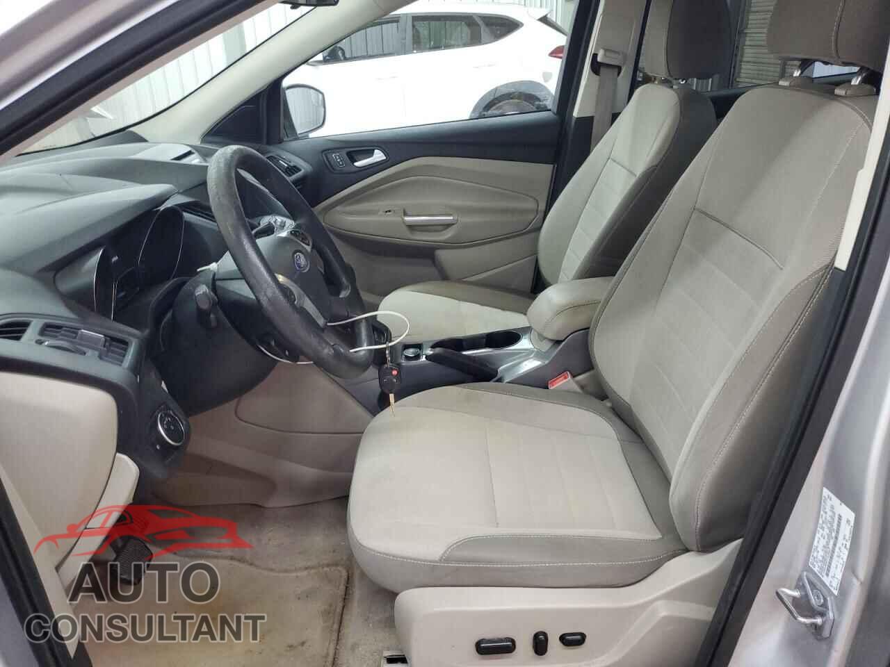 FORD ESCAPE 2015 - 1FMCU9G97FUC06407
