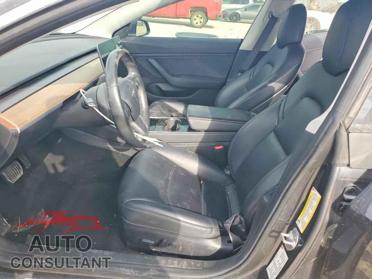 TESLA MODEL 3 2018 - 5YJ3E1EA0JF053452