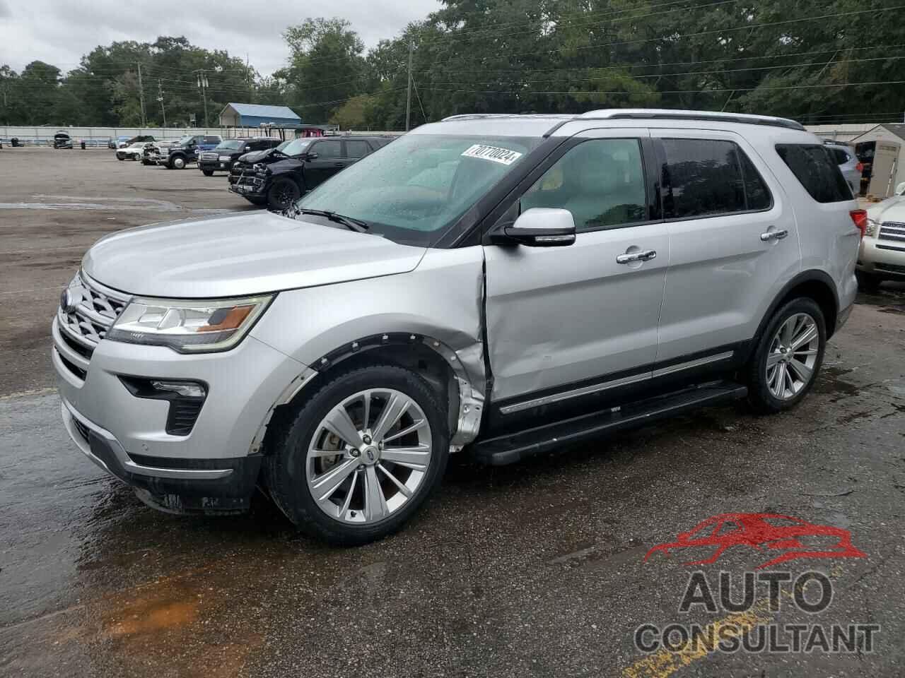 FORD EXPLORER 2018 - 1FM5K7F86JGA70371