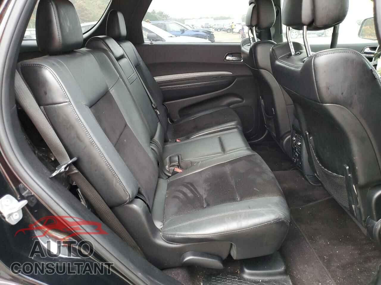 DODGE DURANGO 2018 - 1C4RDJDG1JC261775