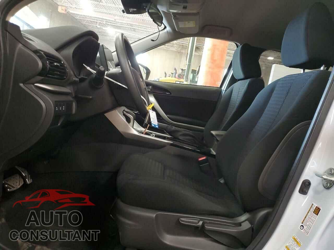 MITSUBISHI ECLIPSE 2023 - JA4ATVAA4PZ006853