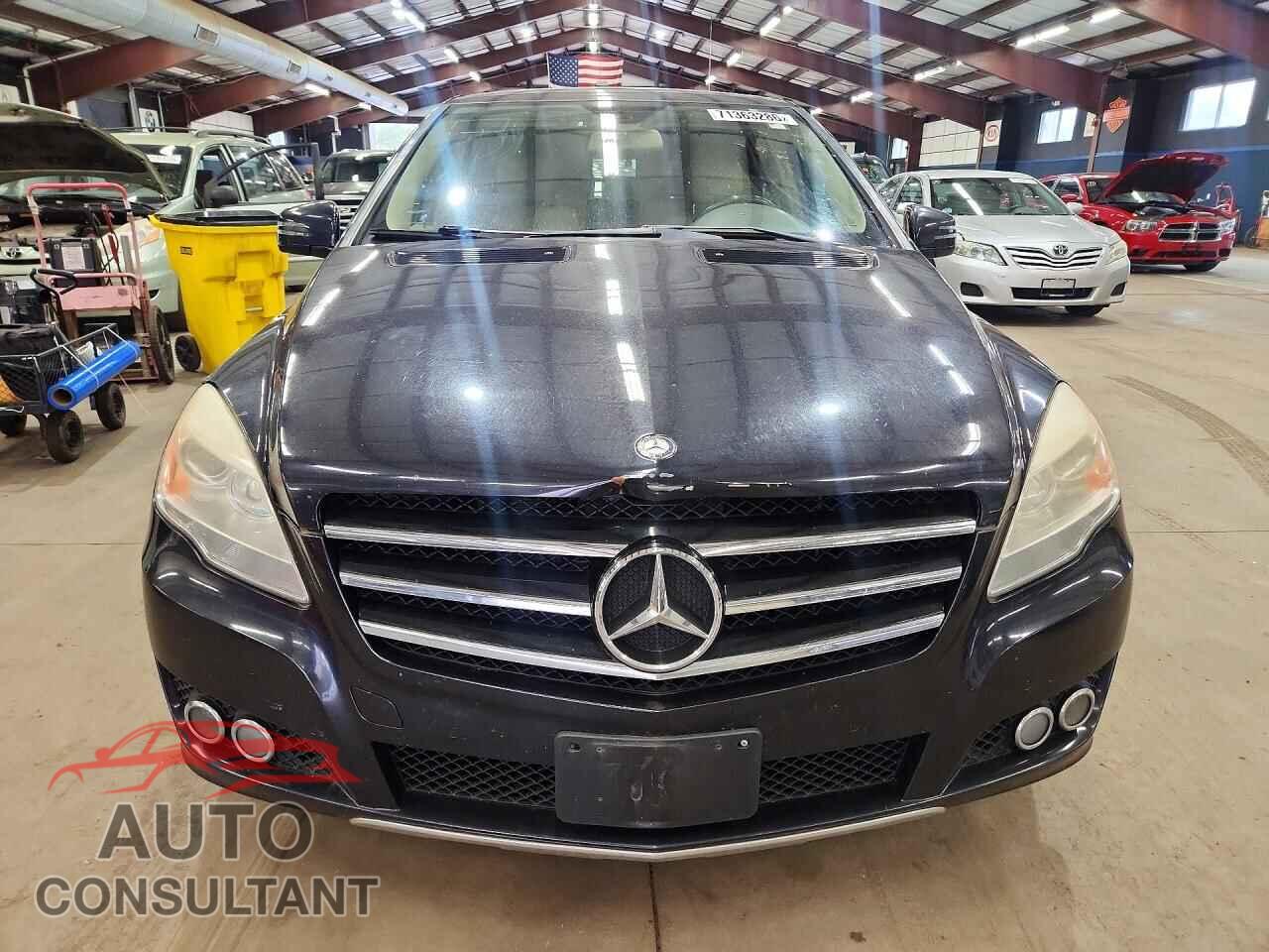 MERCEDES-BENZ R-CLASS 2011 - 4JGCB6FE5BA113237