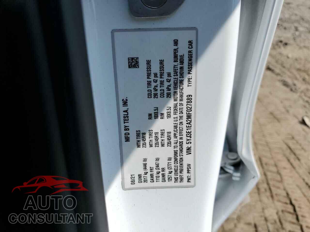 TESLA MODEL 3 2021 - 5YJ3E1EA2MF027889