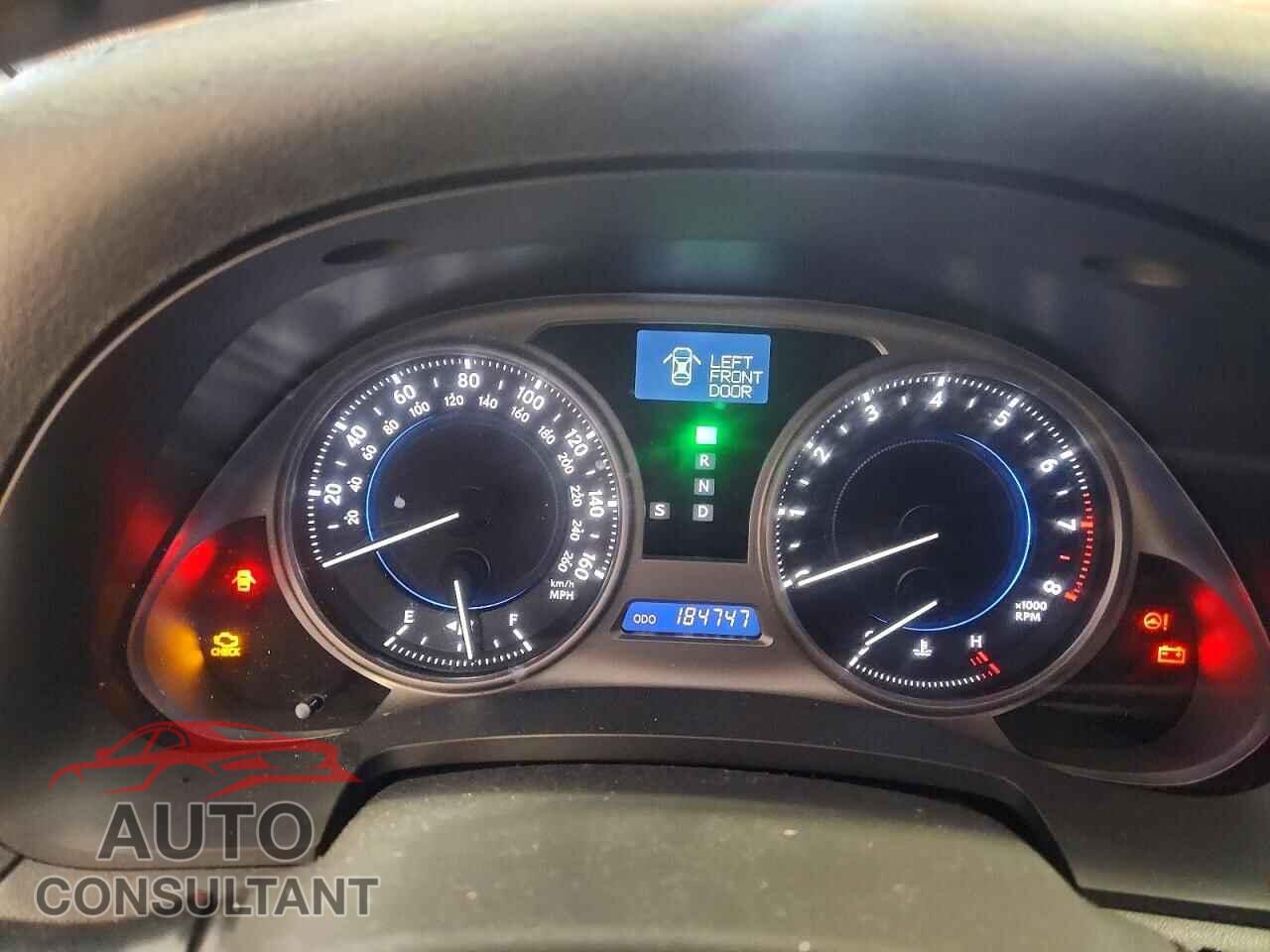 LEXUS IS 2010 - JTHCF5C2XA5040482