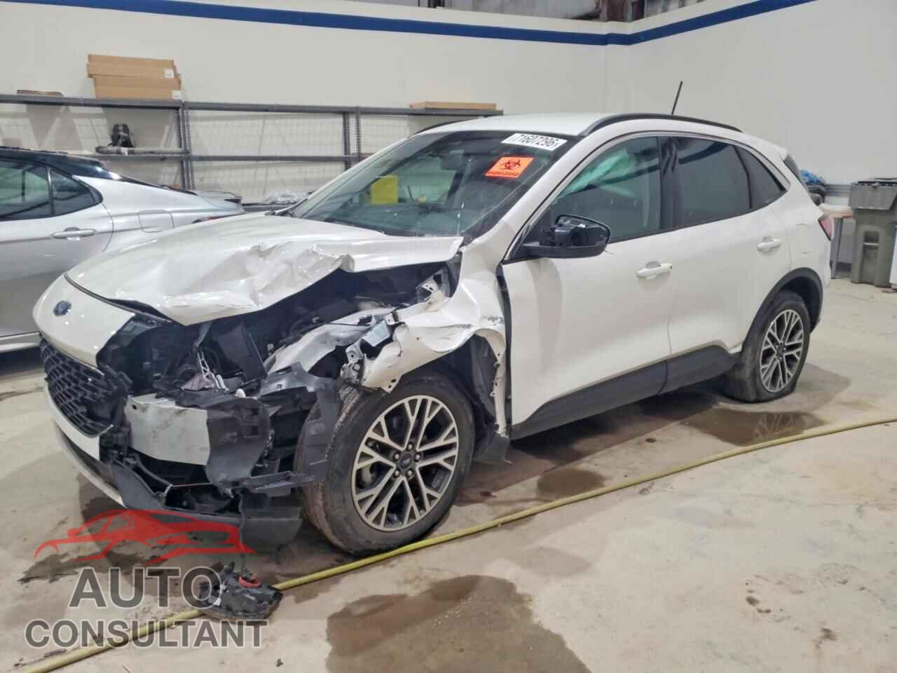 FORD ESCAPE 2020 - 1FMCU0H64LUA28516