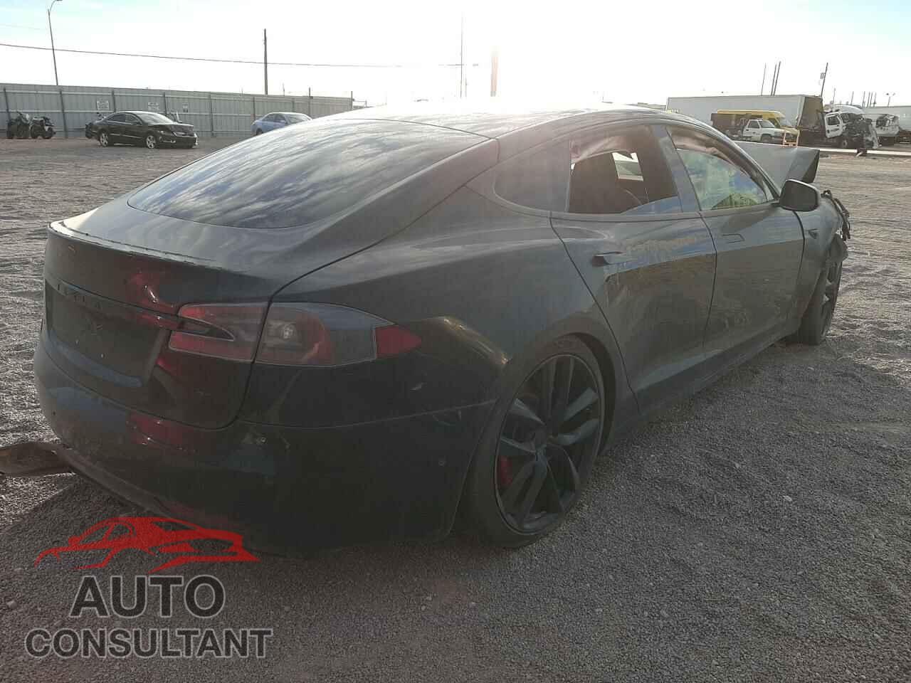 TESLA MODEL S 2018 - 5YJSA1E46JF271655