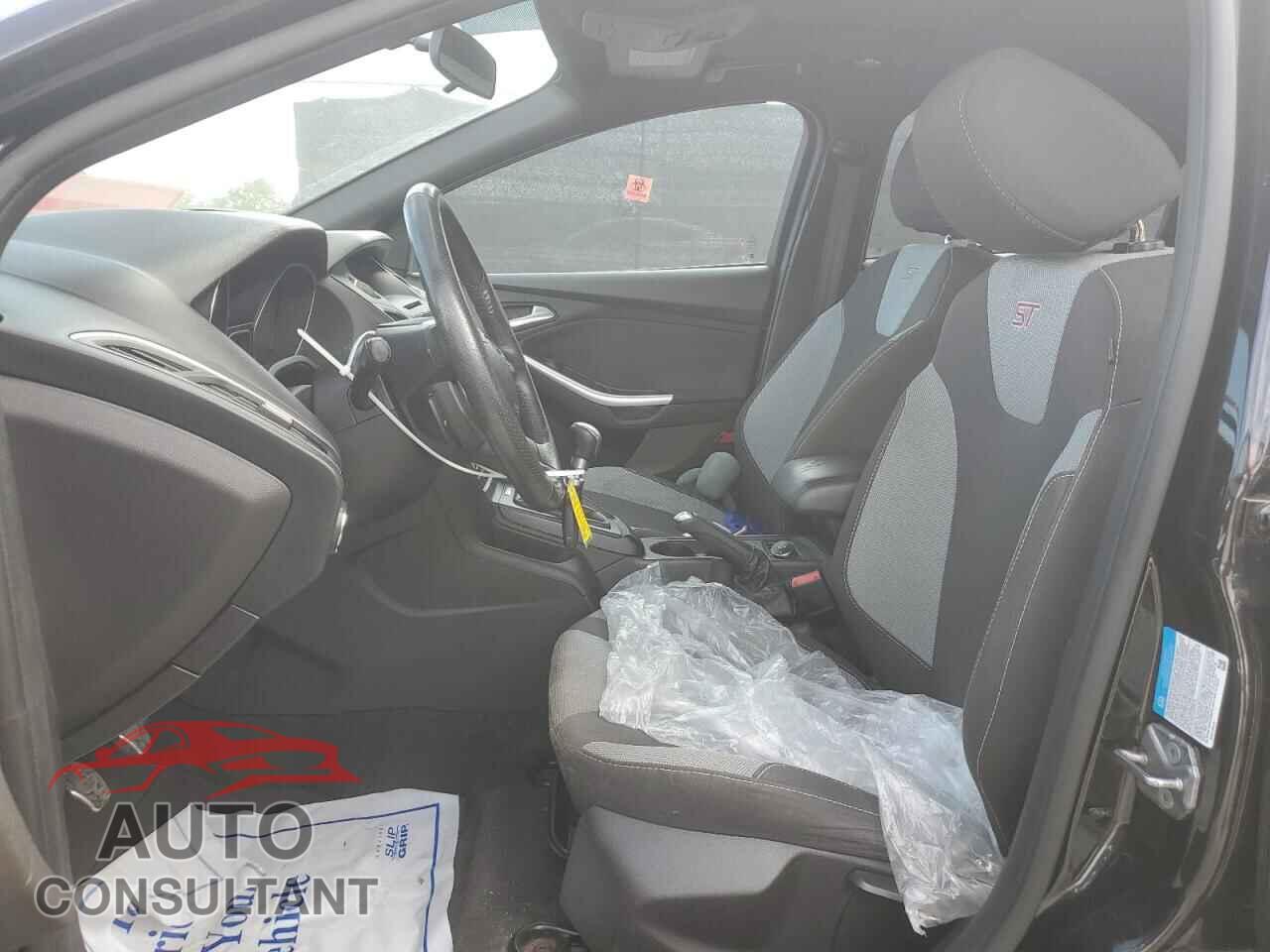 FORD FOCUS 2013 - 1FADP3L94DL172194