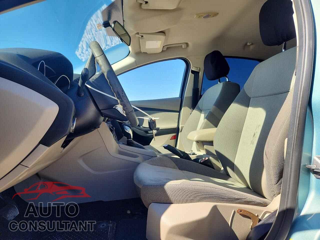 FORD FOCUS 2012 - 1FAHP3F2XCL378747