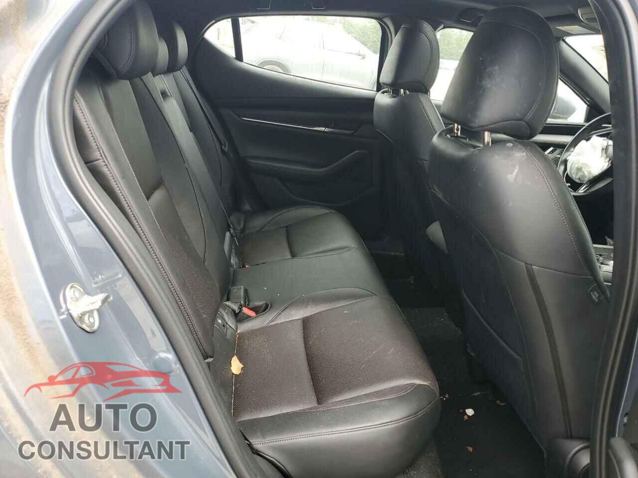 MAZDA 3 2019 - JM1BPANM4K1143939
