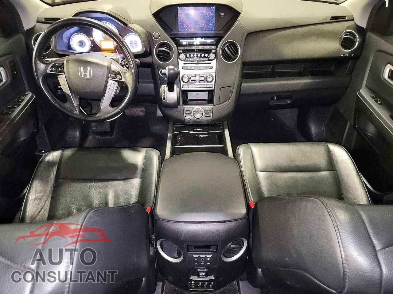 HONDA PILOT 2012 - 5FNYF4H93CB055950