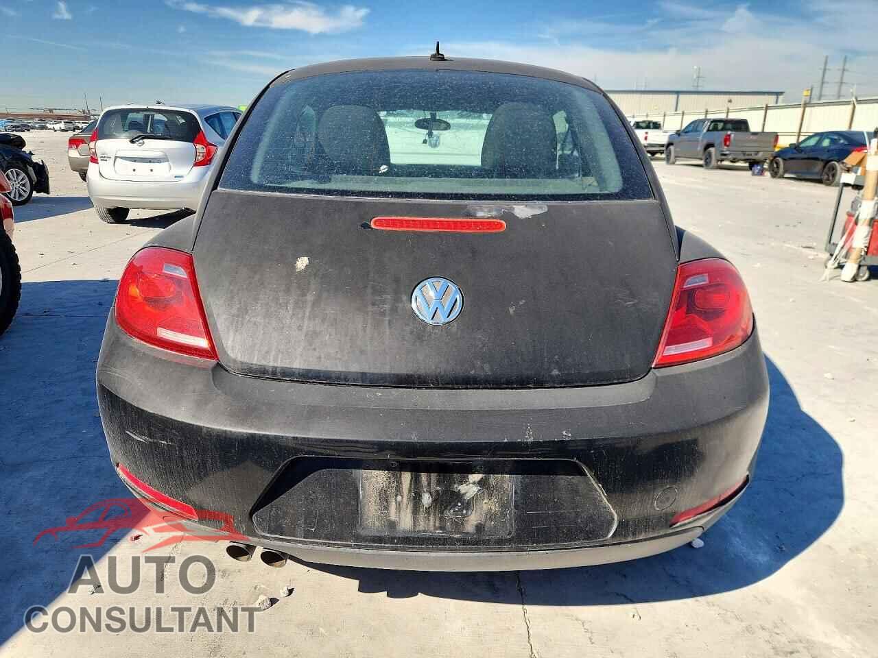 VOLKSWAGEN BEETLE 2012 - 3VWFP7AT2CM624596